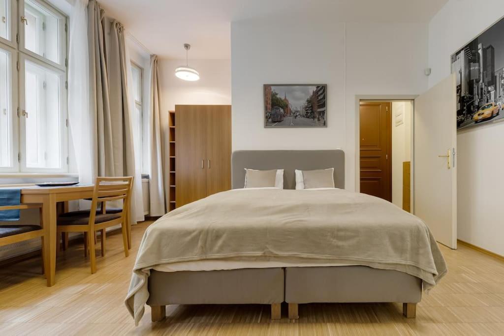 Deluxe Suite In Prime Location Prague Ngoại thất bức ảnh