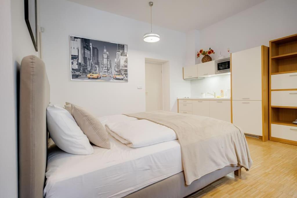 Deluxe Suite In Prime Location Prague Ngoại thất bức ảnh